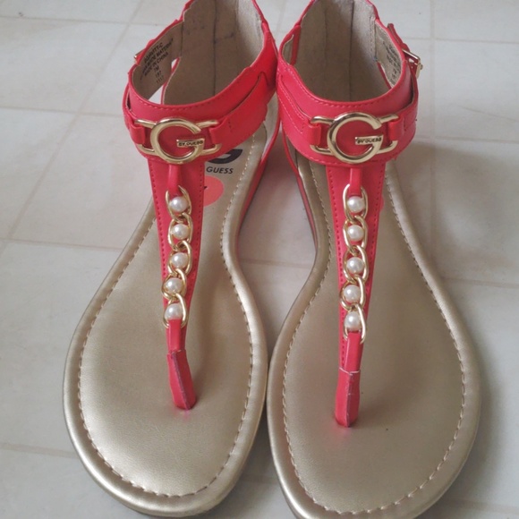 Shoes - Picture 2 of 4